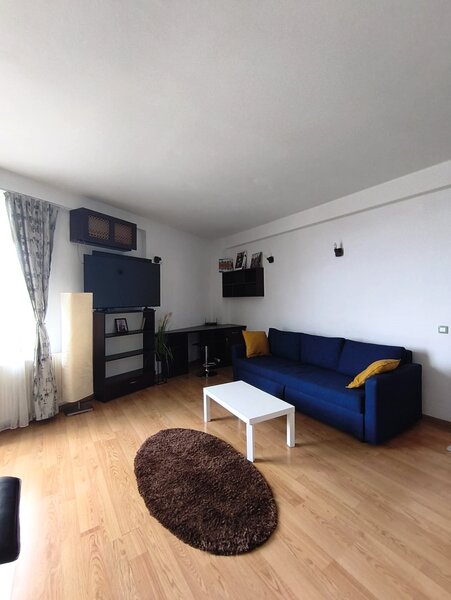 Berceni, Sun Plaza, Vacaresti, studio 2000 lei.